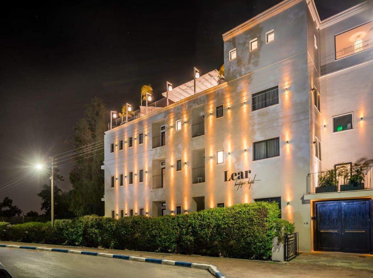 Lear Sense Hotel Gedera Esterno foto